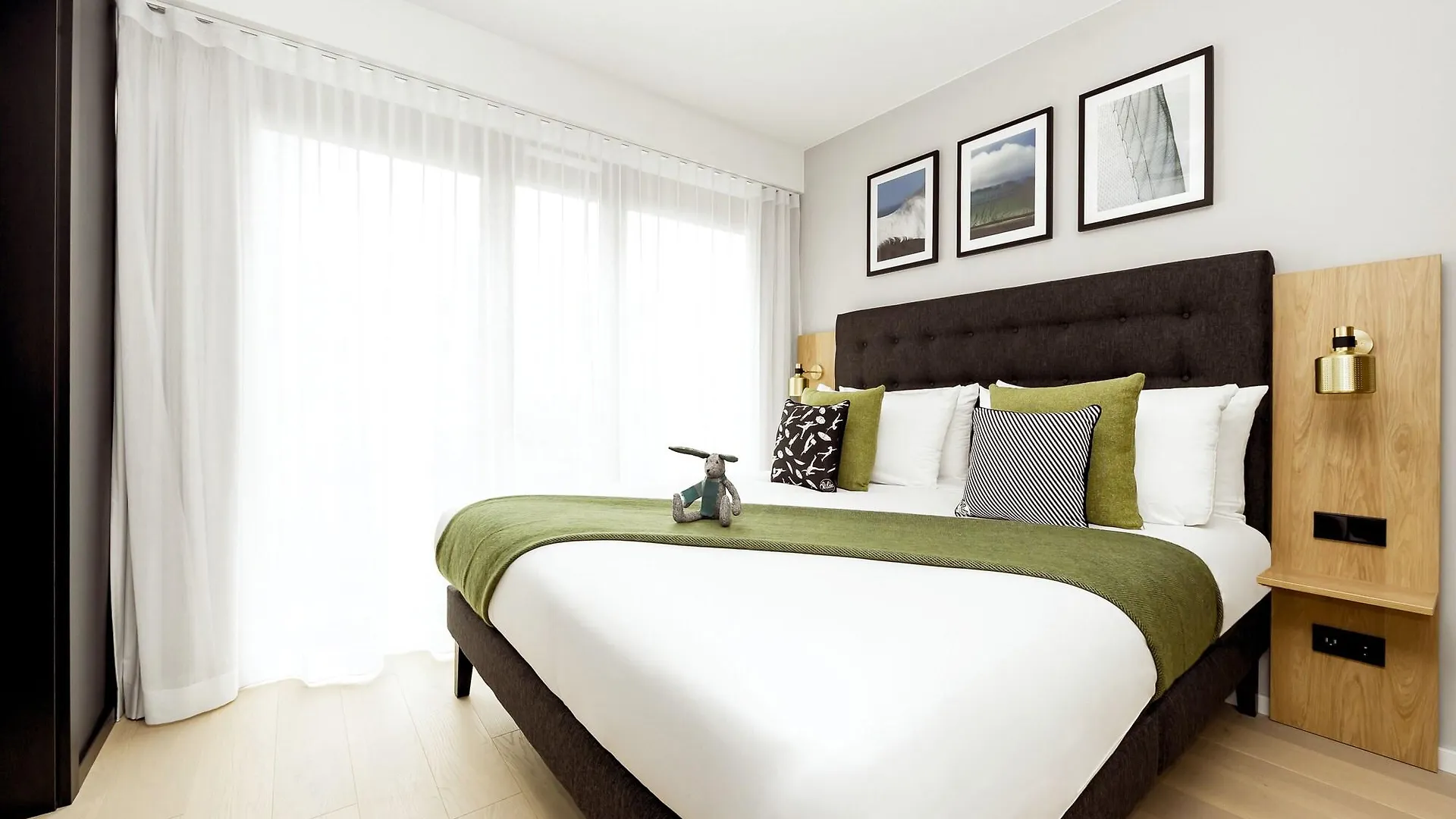 Wilde Aparthotels Berlin, Checkpoint Charlie
