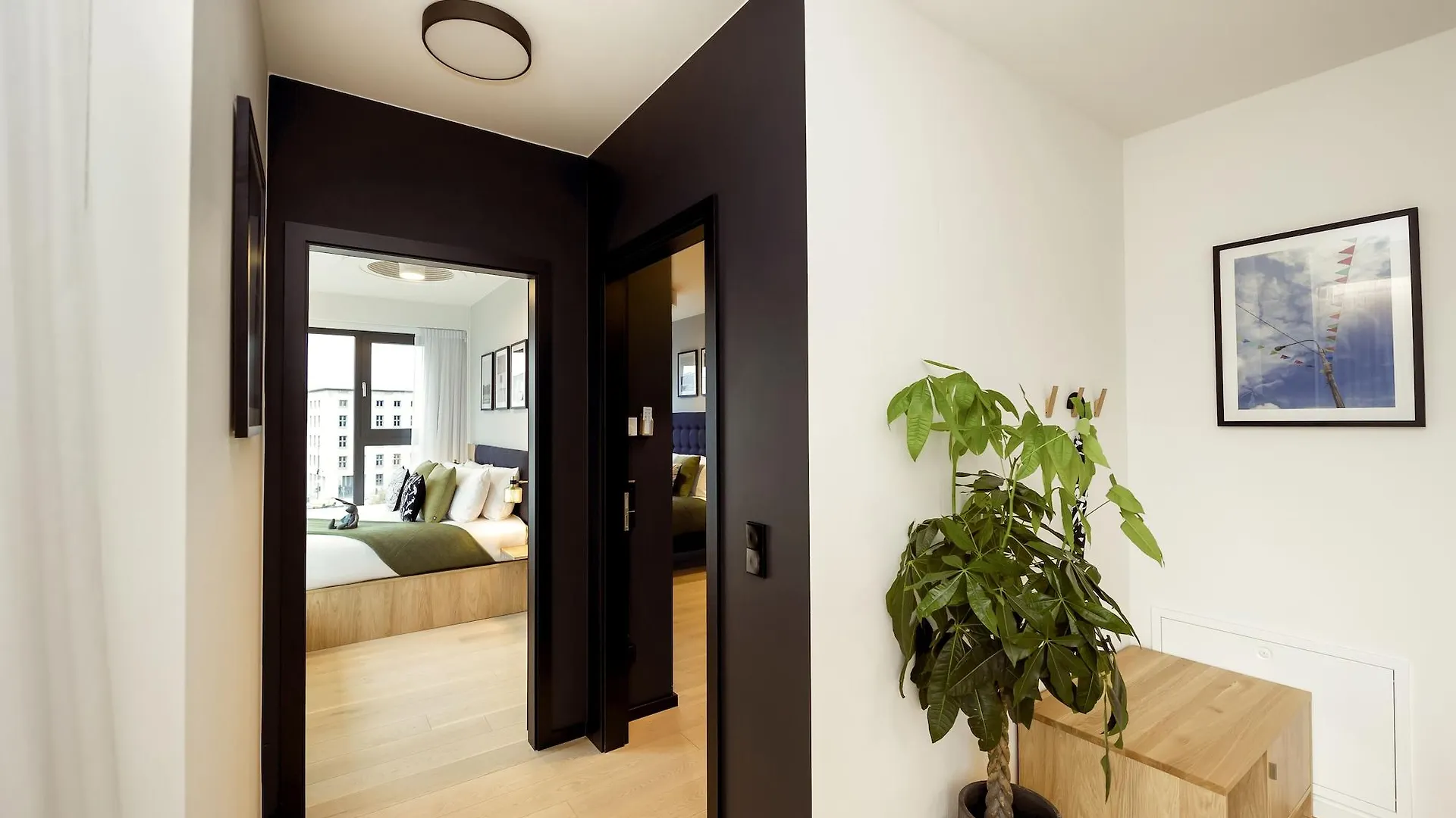 Wilde Aparthotels Berlin, Checkpoint Charlie