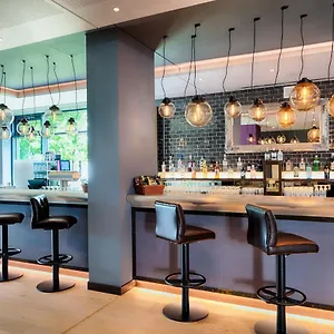 Premier Airport Hotel