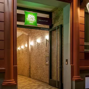 Hotel Ibis Styles Ost, Berlino