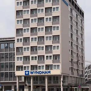 https://wyndham-koeln.topcolognehotels.com