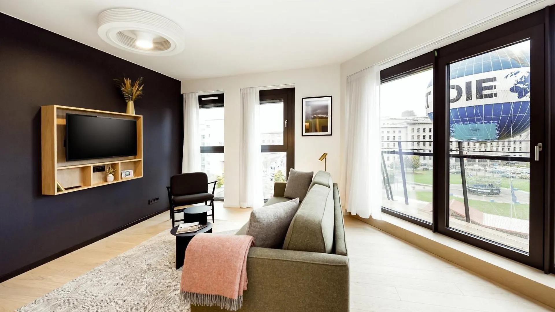 Wilde Aparthotels Berlin, Checkpoint Charlie 4*, Berlin